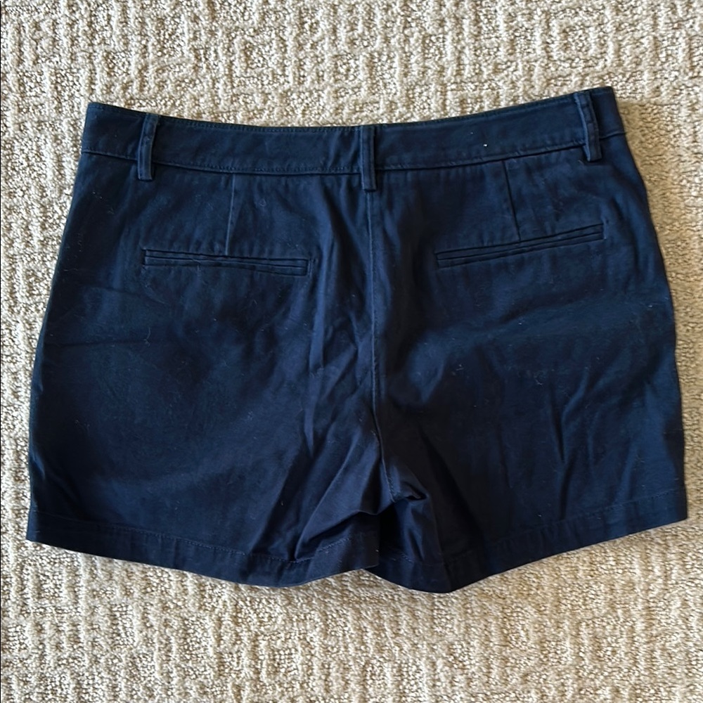 LL Bean signature Navy Shorts - Picture 4 of 4
